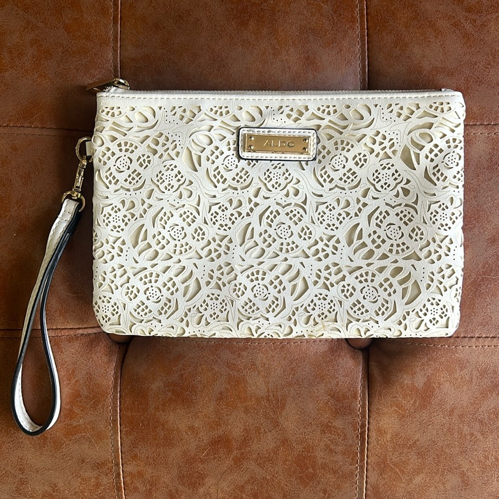Aldo White Women’s Large Wristlet